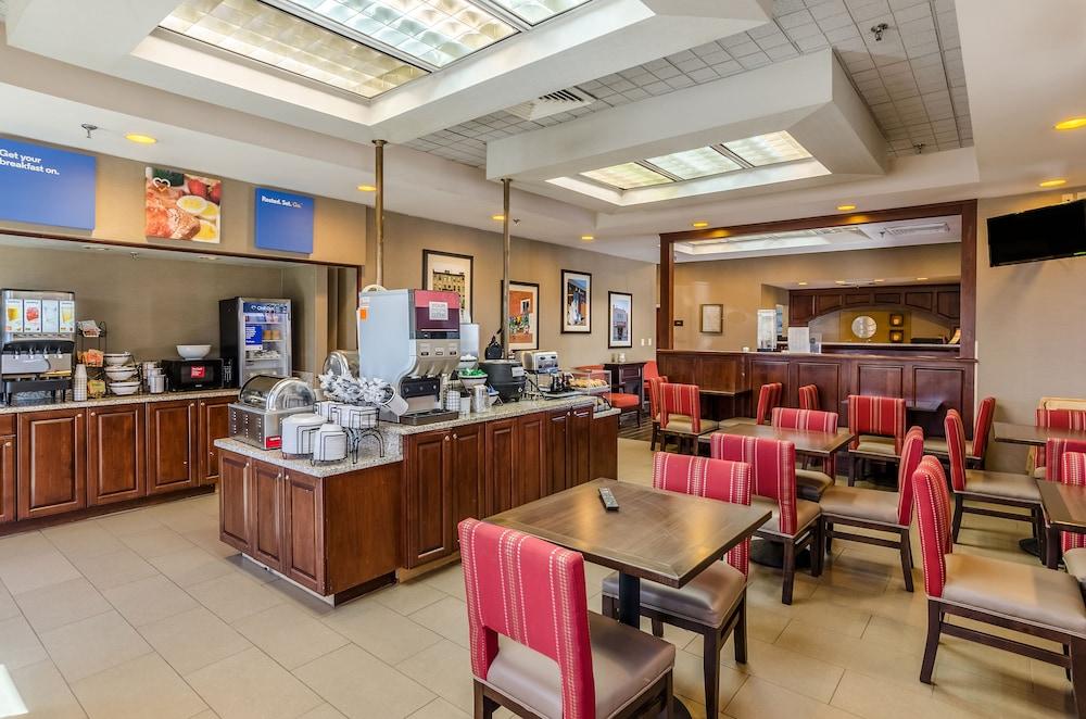 Comfort Inn Blacksburg University Area Extérieur photo