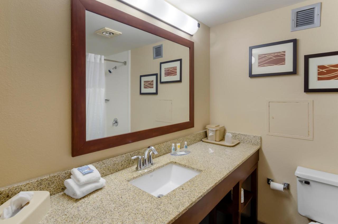 Comfort Inn Blacksburg University Area Extérieur photo